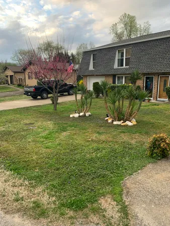 $1,800 | 215 Baxter Street, Chattanooga, TN 37415