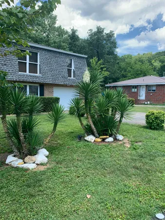 $1,800 | 215 Baxter Street, Chattanooga, TN 37415