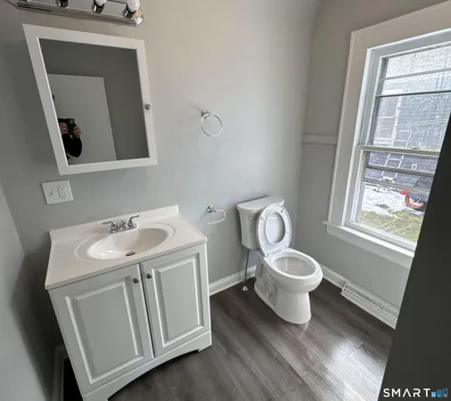 $2,380 | 2310 Barnum Avenue, Unit 1, Stratford, CT 06615