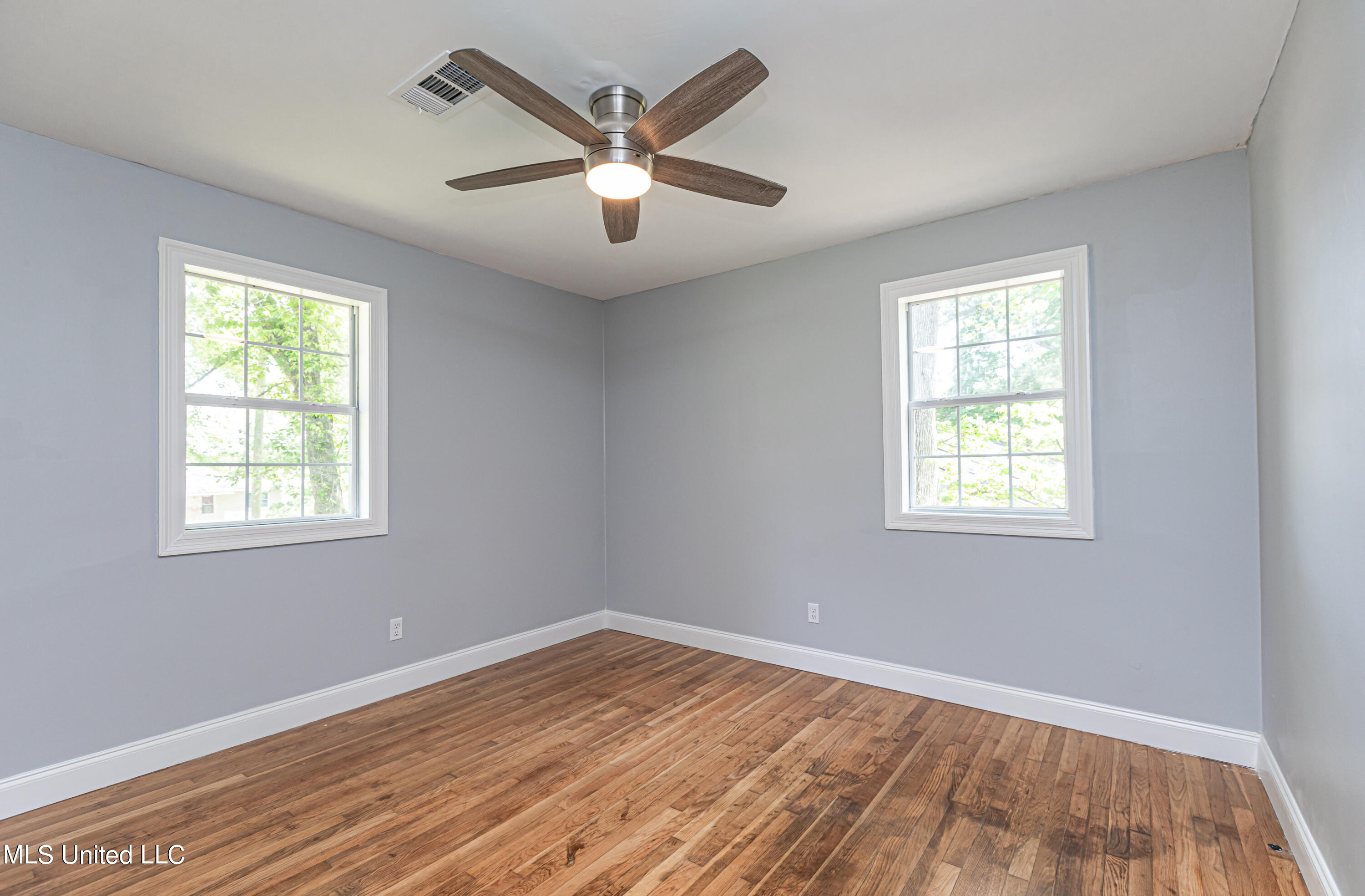823 Raymond Road Jackson, MS 39204 - Photo 24 of 26 926A5283
