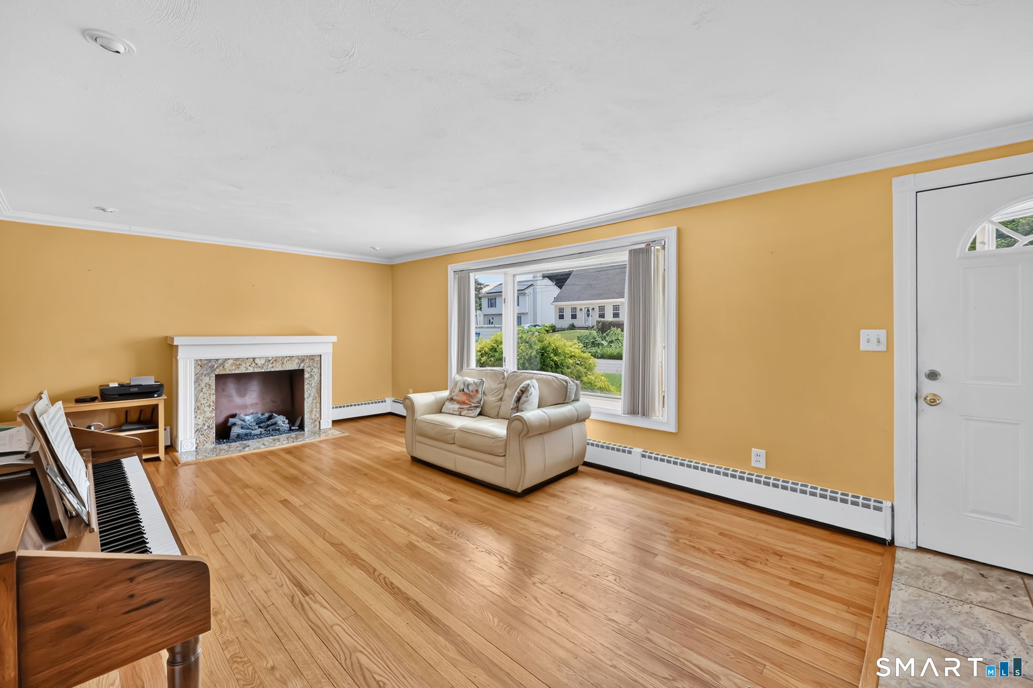 33 Chambers Street Manchester, CT 06042 - Photo 8 of 40