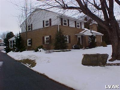 175 Gallagher Road Whitehall, PA 18052 - Photo 2 of 6 Gallery Image 2