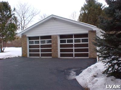 175 Gallagher Road Whitehall, PA 18052 - Photo 3 of 6 Gallery Image 3