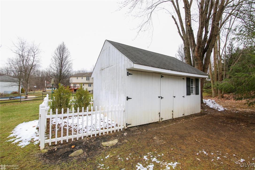 1735 Creek Road Bethlehem, PA 18015 - Photo 40 of 41 Gallery Image 40