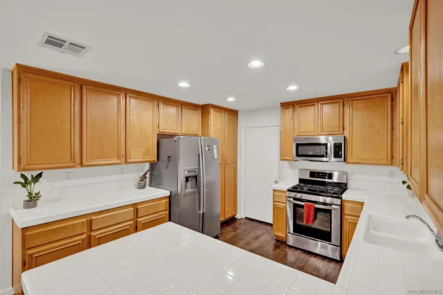 $749,888 | 508 Dakota Way, Oceanside, CA 92056