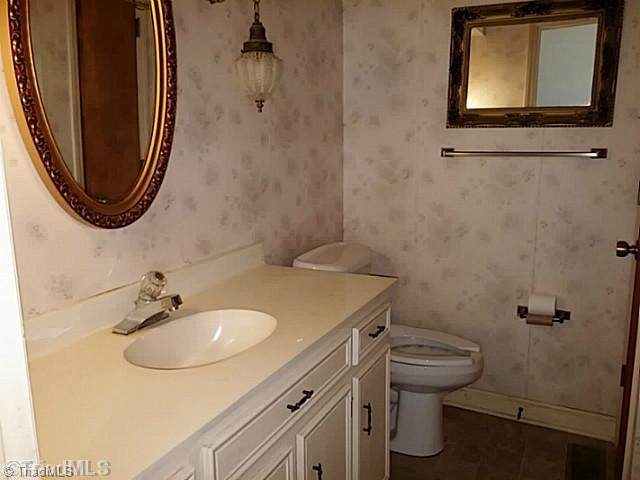 1200 John Harger Road Walnut Cove, NC 27052 - Photo 6 of 16 Bath.
