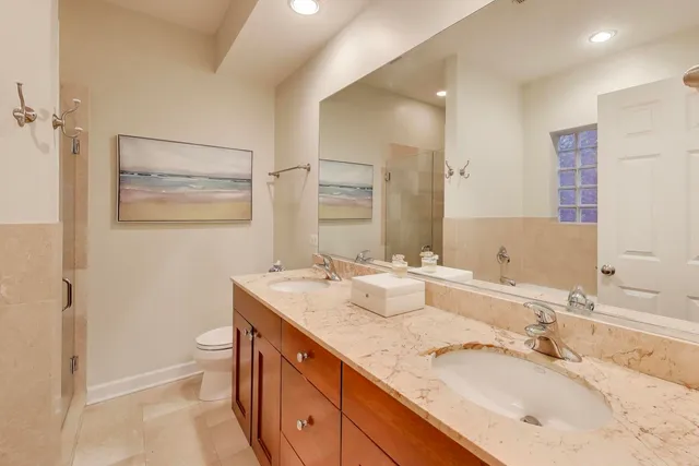 $4,500 | 1529 North Mohawk Street, Unit 2S, Chicago, IL 60610