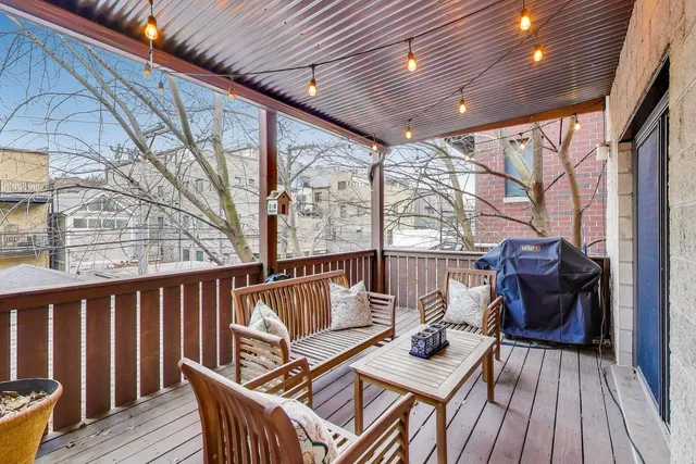 $4,500 | 1529 North Mohawk Street, Unit 2S, Chicago, IL 60610