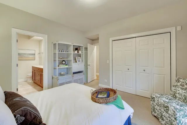 $4,500 | 1529 North Mohawk Street, Unit 2S, Chicago, IL 60610