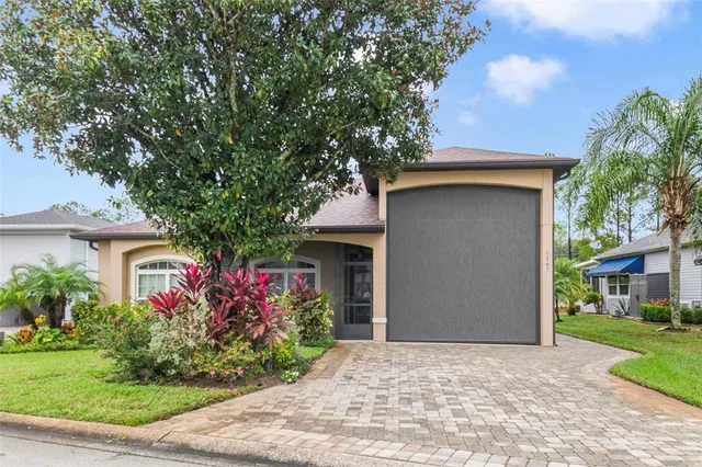 a front view of house with yard