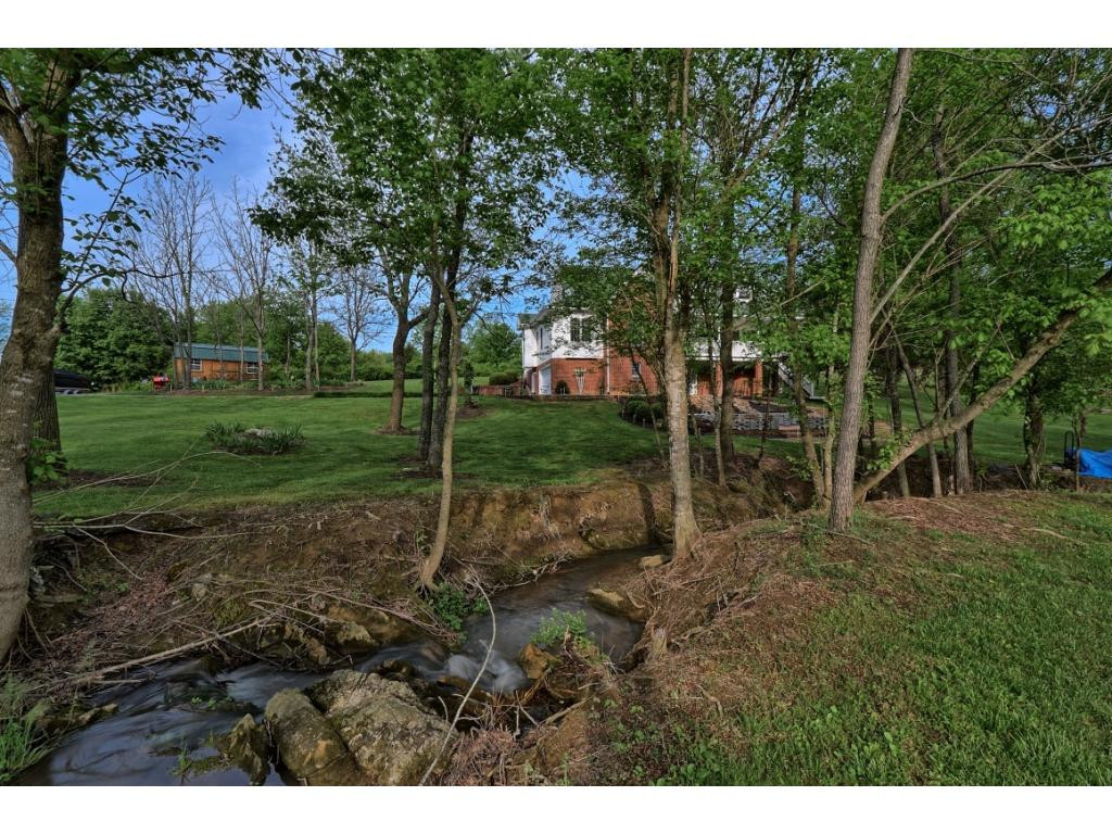 1121 Rice Cross Road Piney Flats, TN 37686 - Photo 6 of 36 Photo 6