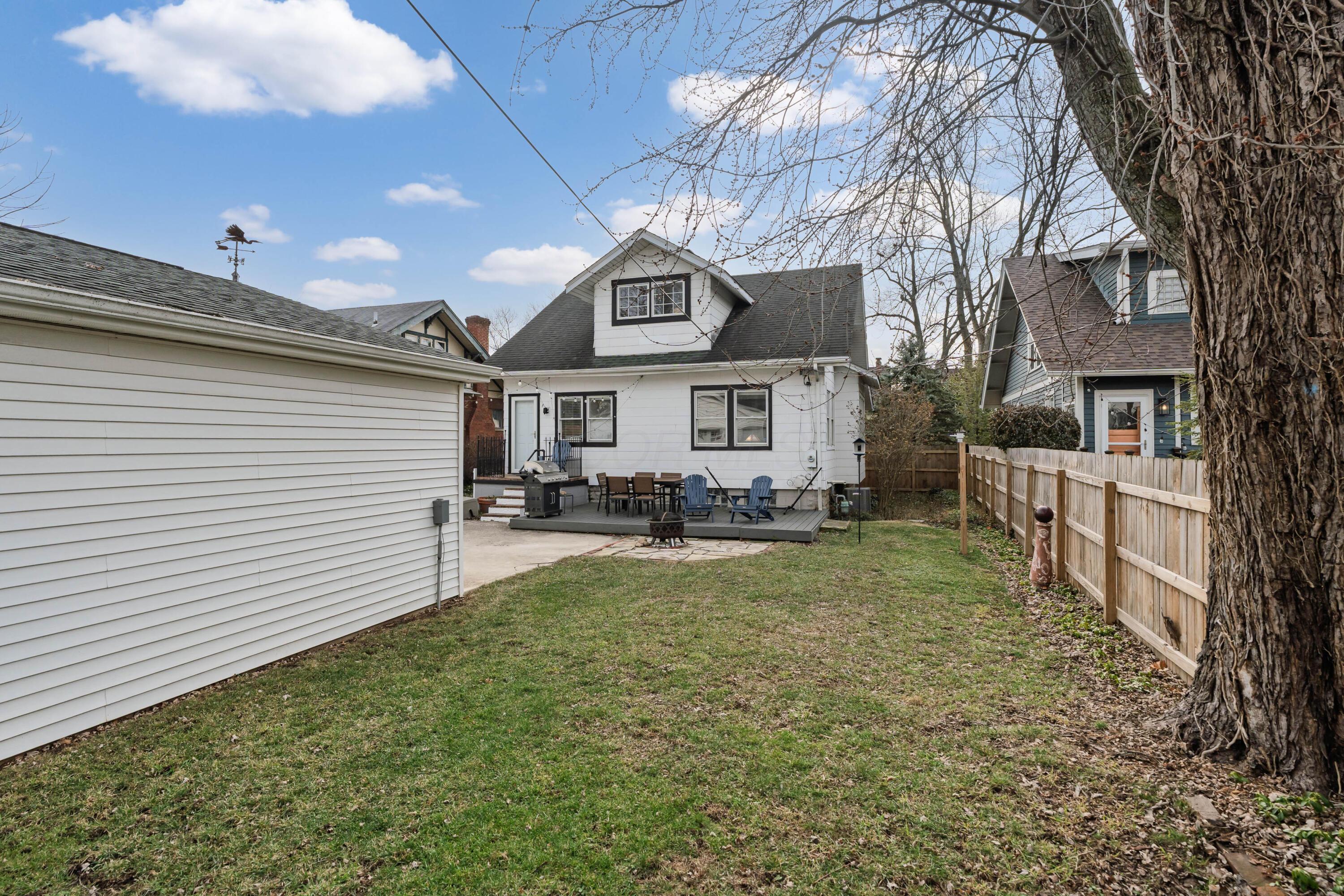 164 Tibet Road Columbus, OH 43202 - Photo 35 of 38 164 Tibet Rd_39