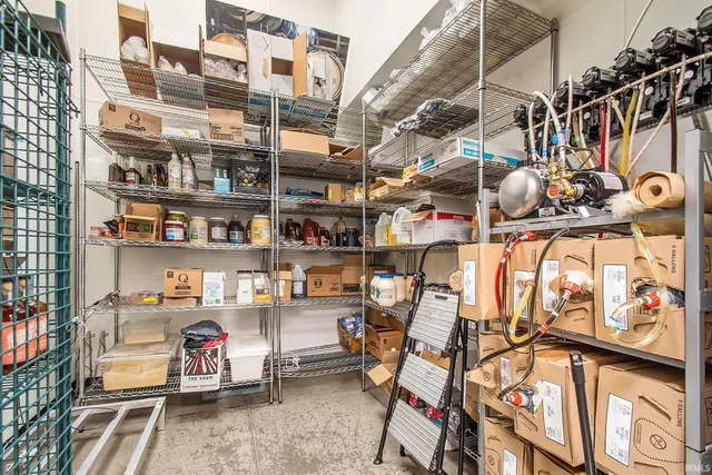 $800,000 | 702 West Lincoln Avenue, Goshen, IN 46526