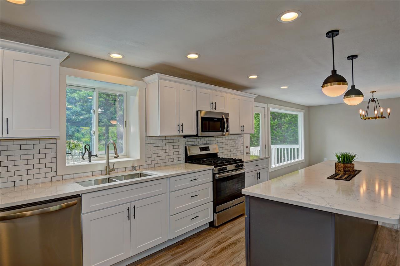 1906 South Conklin Road Spokane Valley, WA 99037 - Photo 4 of 19