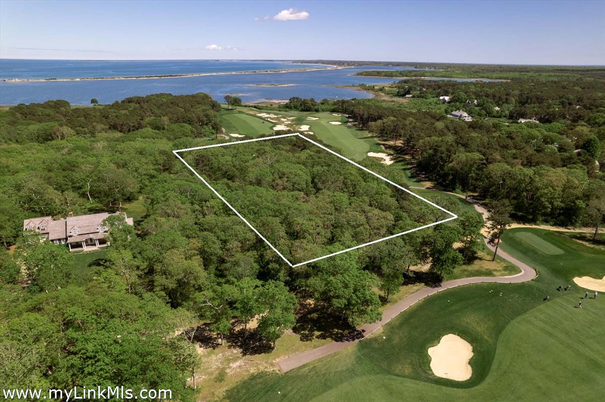 7 Overview Lane Oak Bluffs, MA 02557 - Photo 10 of 14