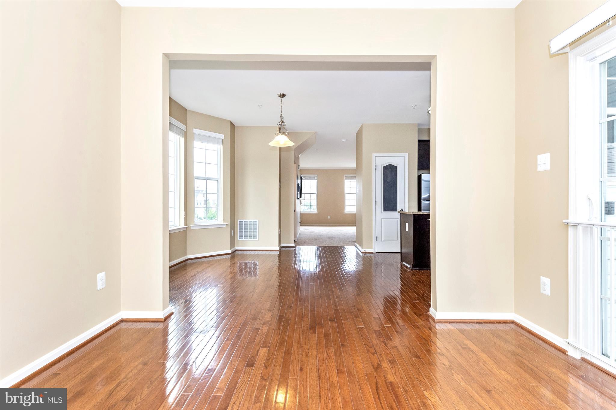 13024 Yellow Jacket Road Hagerstown, MD 21740 - Photo 22 of 58 Sun Room