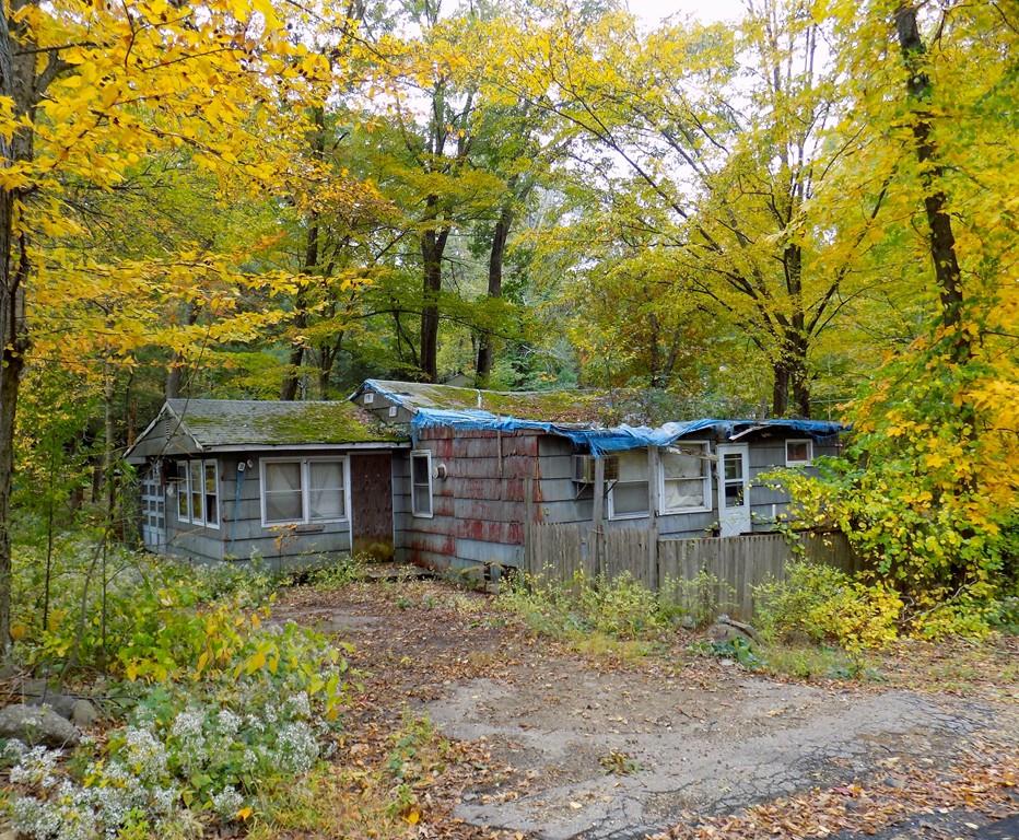 10 Echo Road Brimfield, MA 01010 - Photo 2 of 3 Gallery Image 2