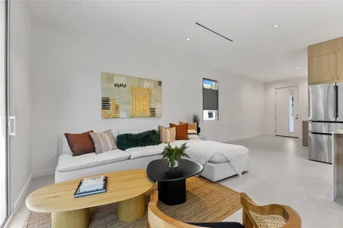 $795,000 | 668 Newton Avenue South, St. Petersburg, FL 33701