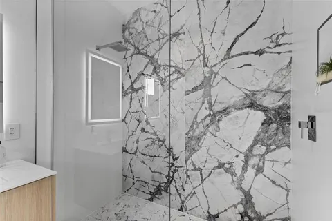 $795,000 | 668 Newton Avenue South, St. Petersburg, FL 33701