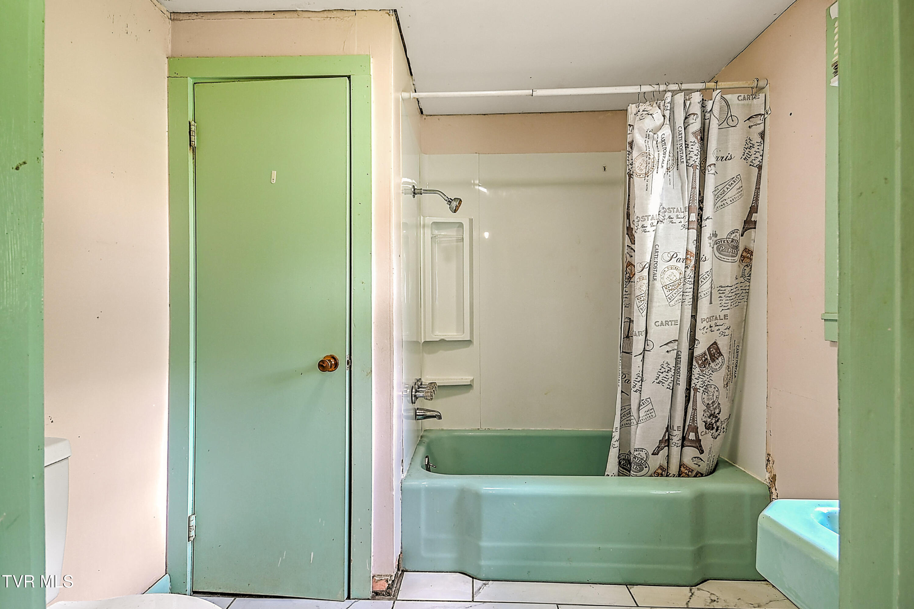 301 Keenburg Road Bluff City, TN 37618 - Photo 23 of 58 301 Keenburg TJ-17