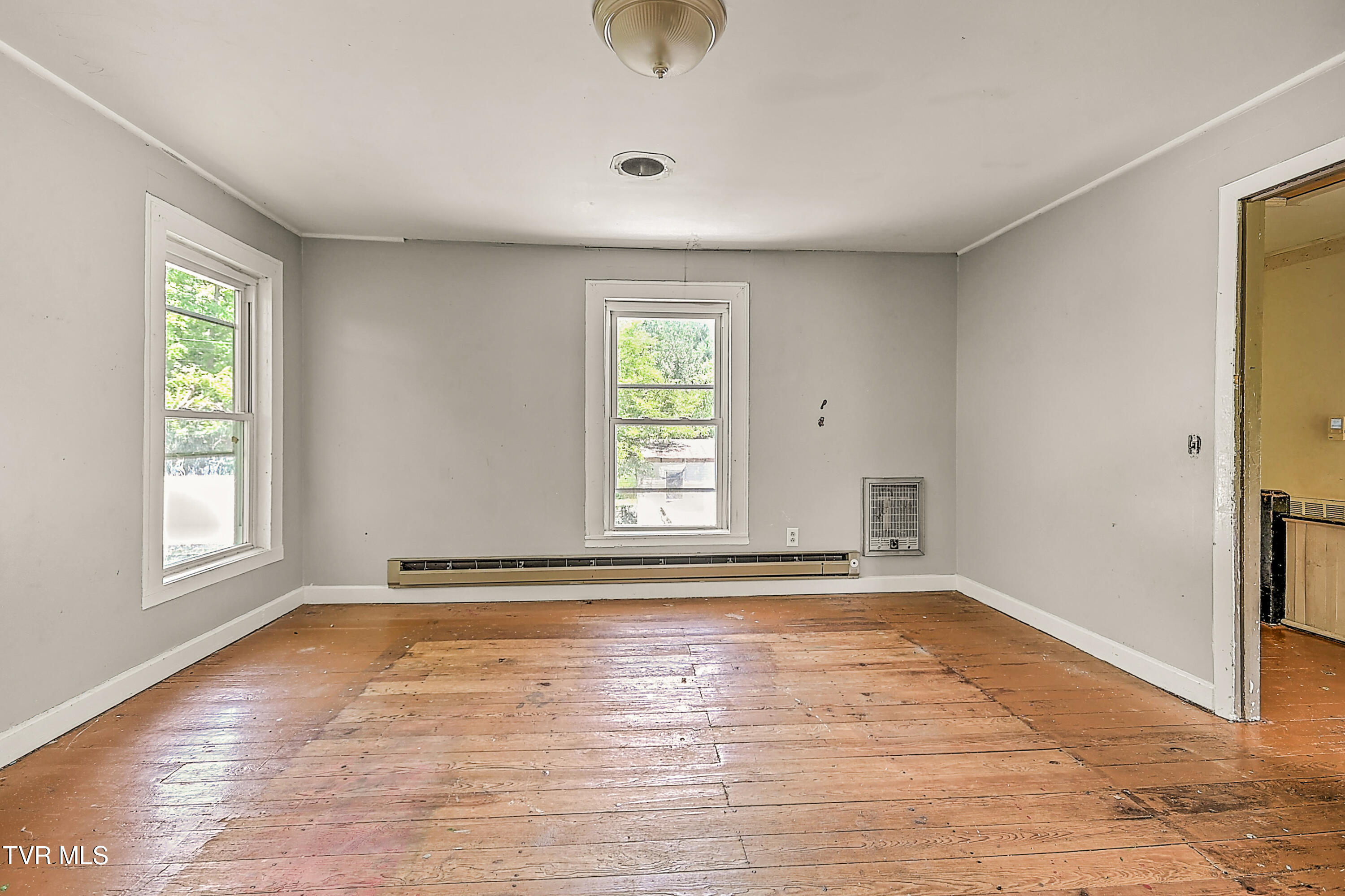 301 Keenburg Road Bluff City, TN 37618 - Photo 32 of 58 301 Keenburg TJ-35