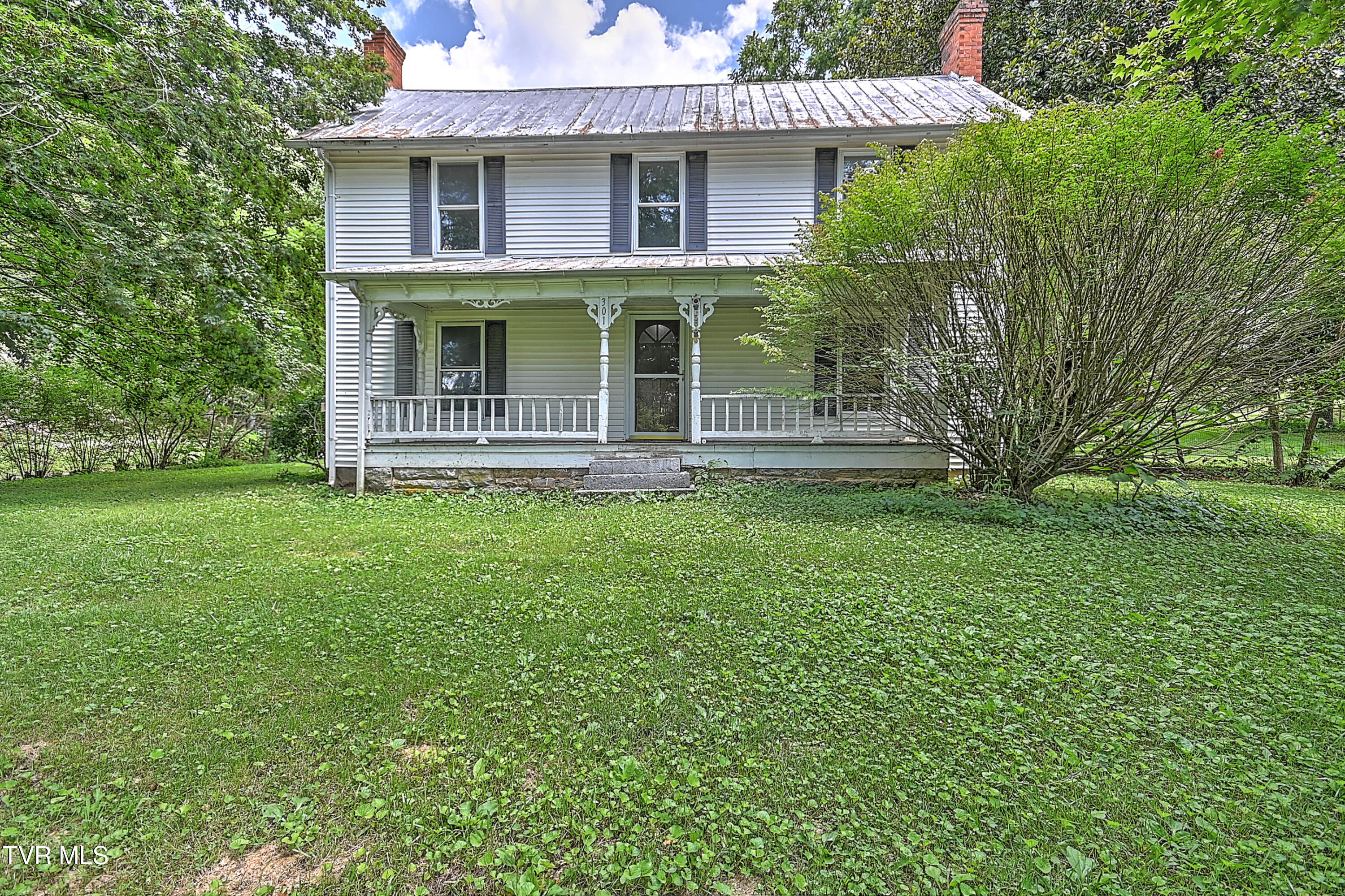 301 Keenburg Road Bluff City, TN 37618 - Photo 6 of 58 301 Keenburg TJ-5