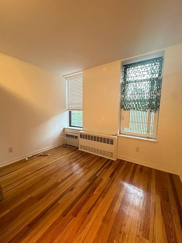 1321 3rd Avenue, Unit 4B Manhattan, NY 10021 - Photo 6 of 10 Photo 6