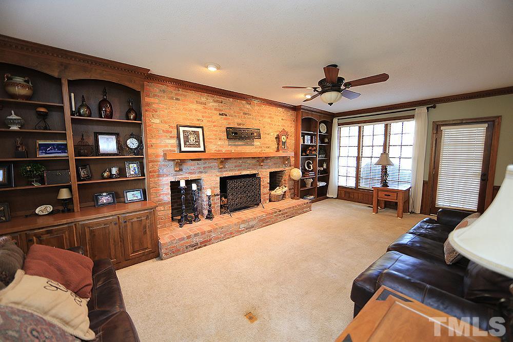 100 Sturbridge Road Raleigh, NC 27615 - Photo 2 of 17 Remote controlled Gas Insert makes this room the height of comfort in the fall & winter months!