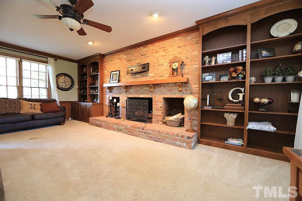 100 Sturbridge Road Raleigh, NC 27615 - Photo 3 of 17