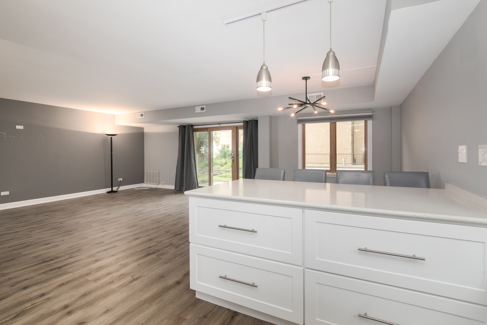 2420 West Talcott Road, Unit 111 Park Ridge, IL 60068 - Photo 11 of 27 Gallery Image 11