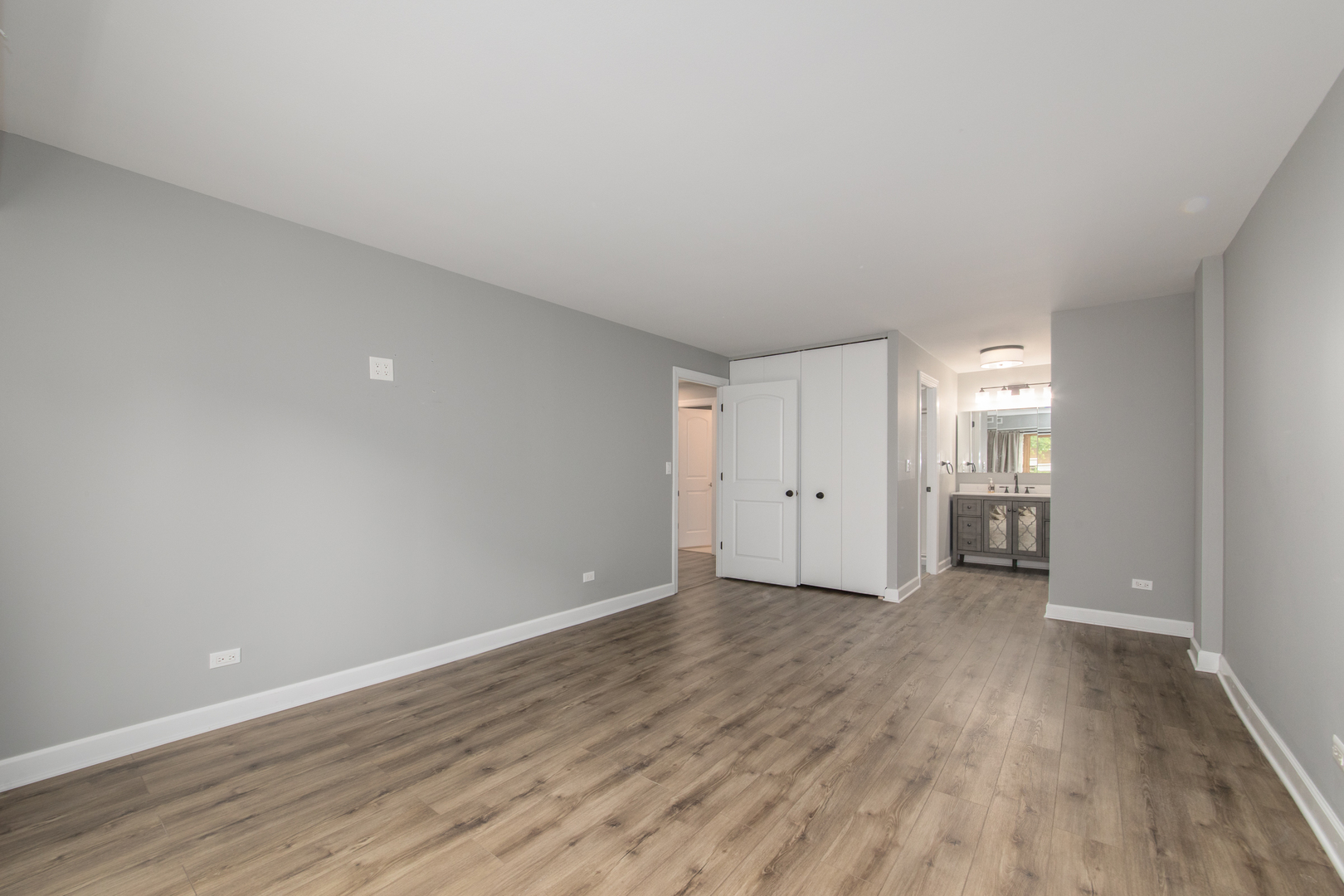 2420 West Talcott Road, Unit 111 Park Ridge, IL 60068 - Photo 14 of 27 Gallery Image 14