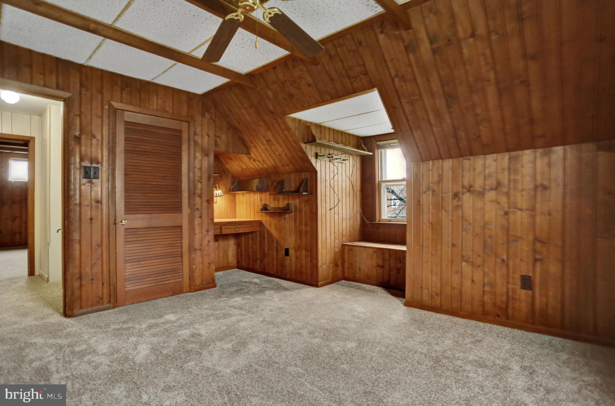 2610 Hill Road Reading, PA 19606 - Photo 23 of 33