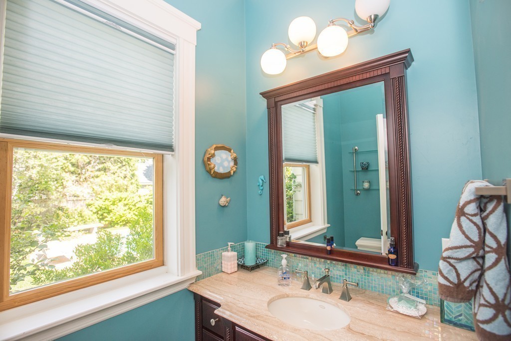 20 Emerson Road Watertown, MA 02472 - Photo 12 of 30