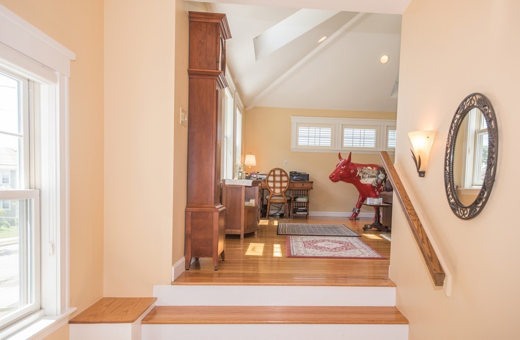 20 Emerson Road Watertown, MA 02472 - Photo 8 of 30