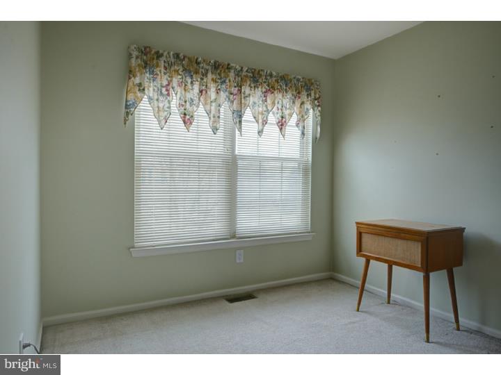 4 Stokes Road Mount Laurel, NJ 08054 - Photo 14 of 19 Bedroom - Main