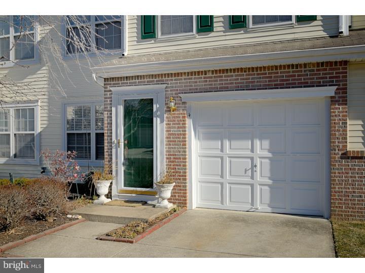 4 Stokes Road Mount Laurel, NJ 08054 - Photo 3 of 19 Garage