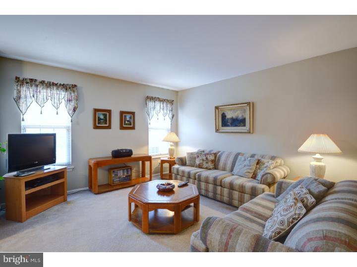 4 Stokes Road Mount Laurel, NJ 08054 - Photo 6 of 19 Family Room