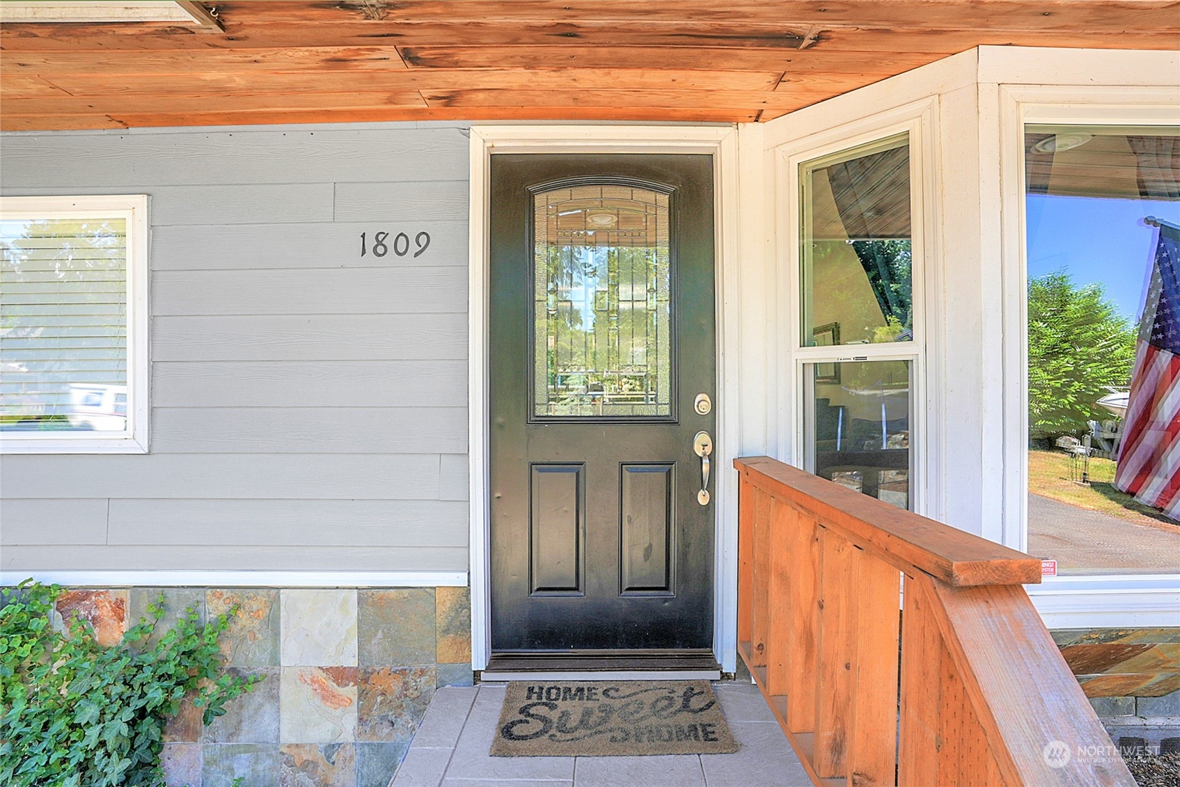 1809 Northeast 27th Street Renton, WA 98056 - Photo 3 of 32 a view of entrance