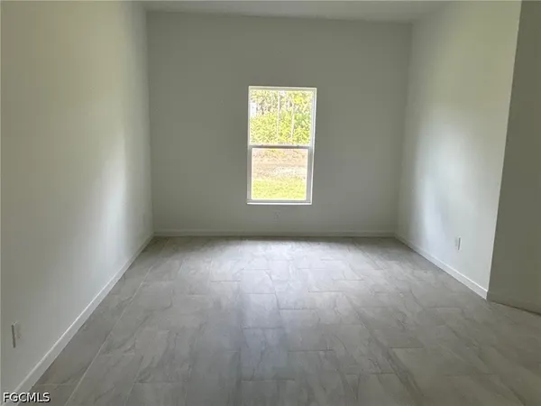 $2,000 | 1139 Rahway Street, Lehigh Acres, FL 33974