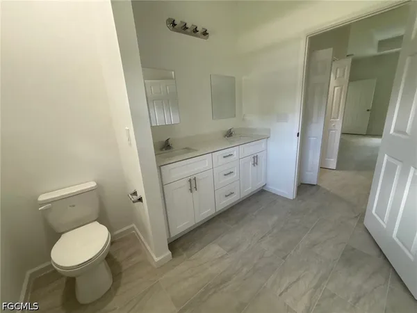 $2,000 | 1139 Rahway Street, Lehigh Acres, FL 33974