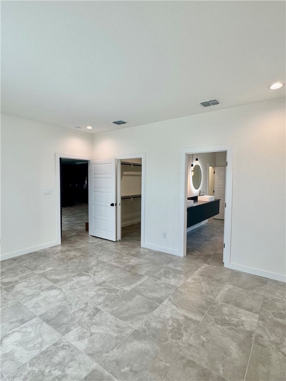 4113 Midlands Street Corpus Christi, TX 78414 - Photo 20 of 35 an empty room with closet
