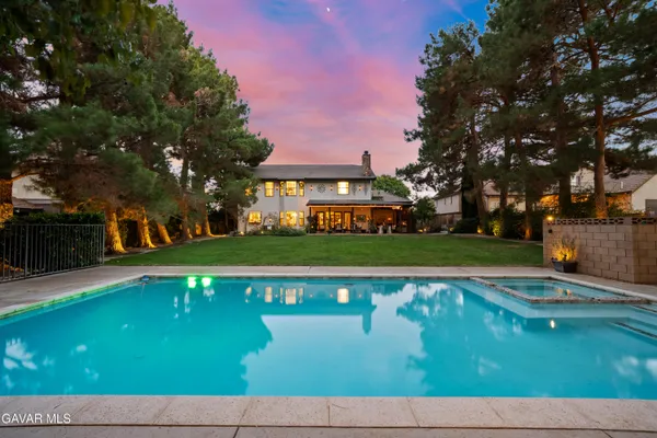 $899,900 | 4721 West Ave M14, Quartz Hill, CA 93536