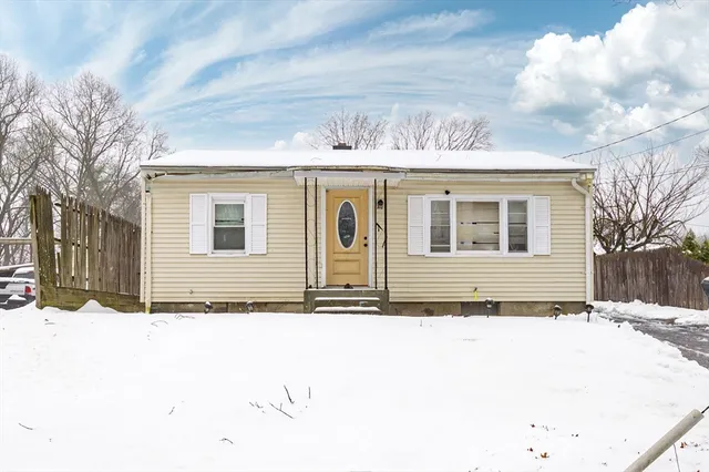 $250,000 | 63 Lawton Street, Springfield, MA 01109