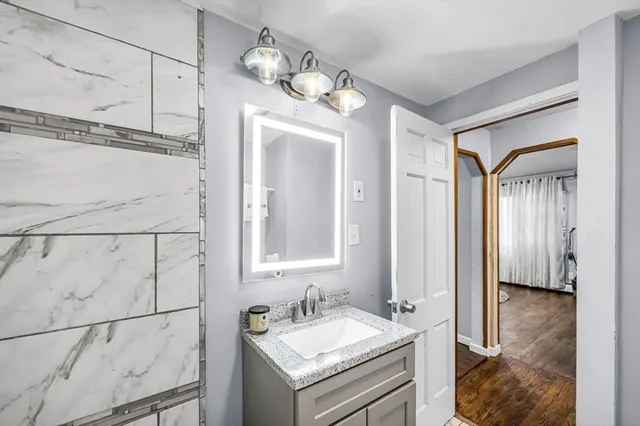 $250,000 | 63 Lawton Street, Springfield, MA 01109