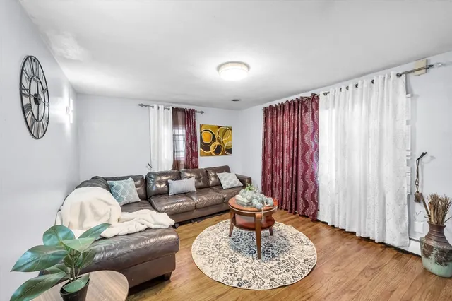 $250,000 | 63 Lawton Street, Springfield, MA 01109