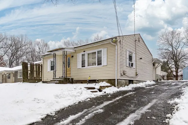 $250,000 | 63 Lawton Street, Springfield, MA 01109