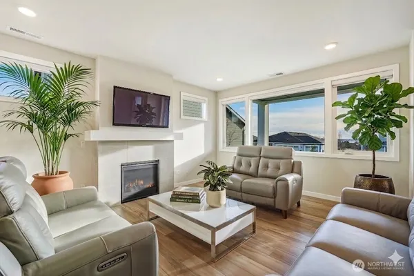 $824,900 | 5464 Lasiandra Drive, Blaine, WA 98230