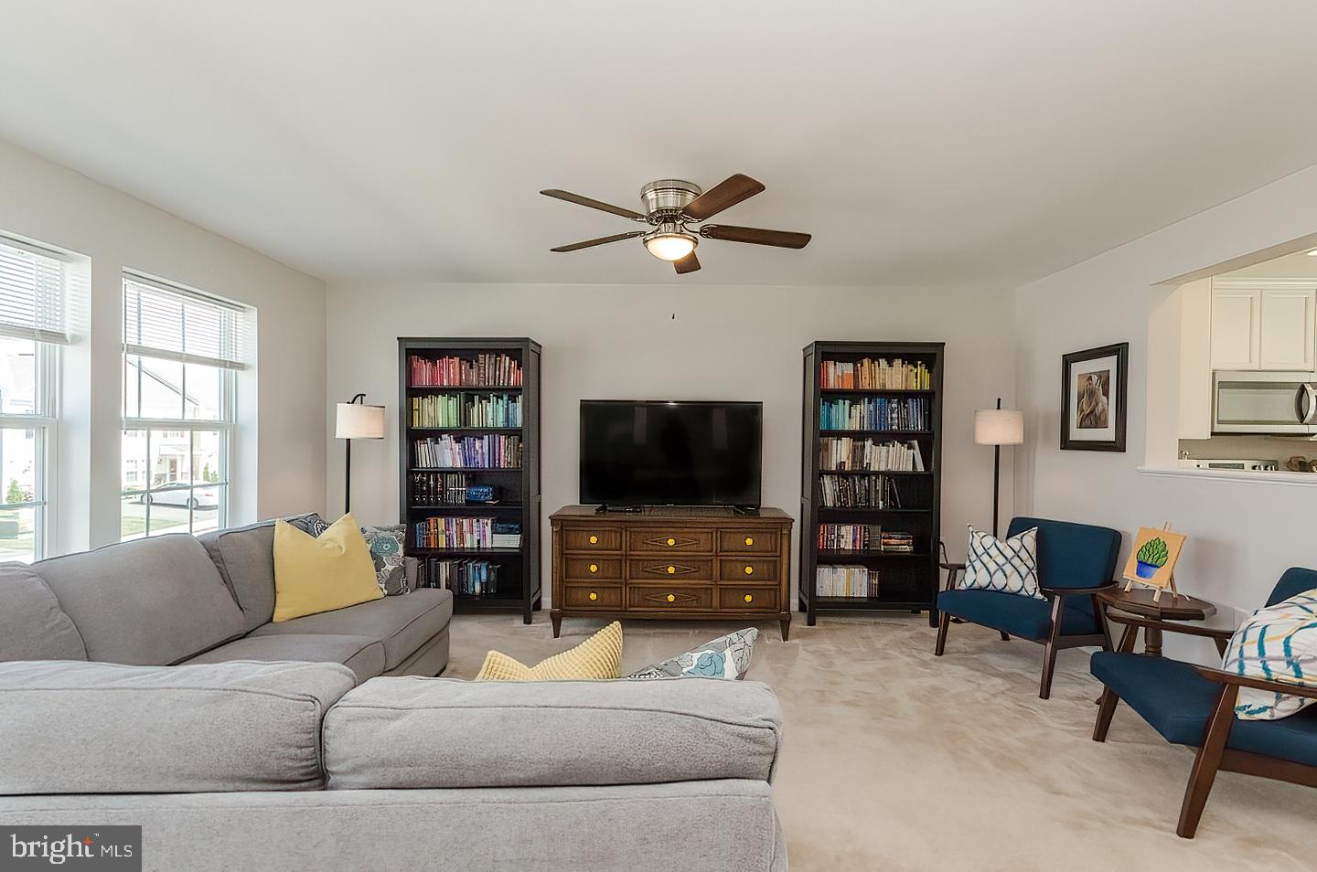 613 Thumper Drive Ranson, WV 25438 - Photo 12 of 35 beautiful seating areas