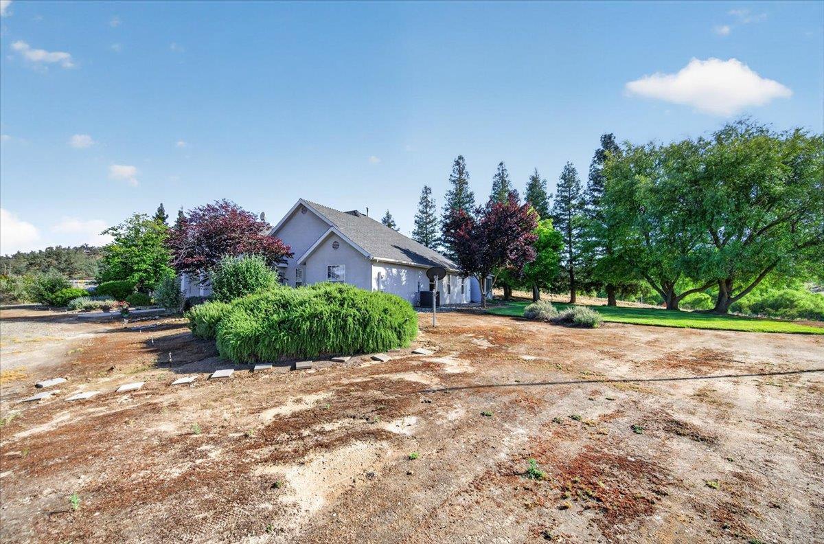 14100 Millerton Road Prather, CA 93651 - Photo 32 of 45 Gallery Image 32