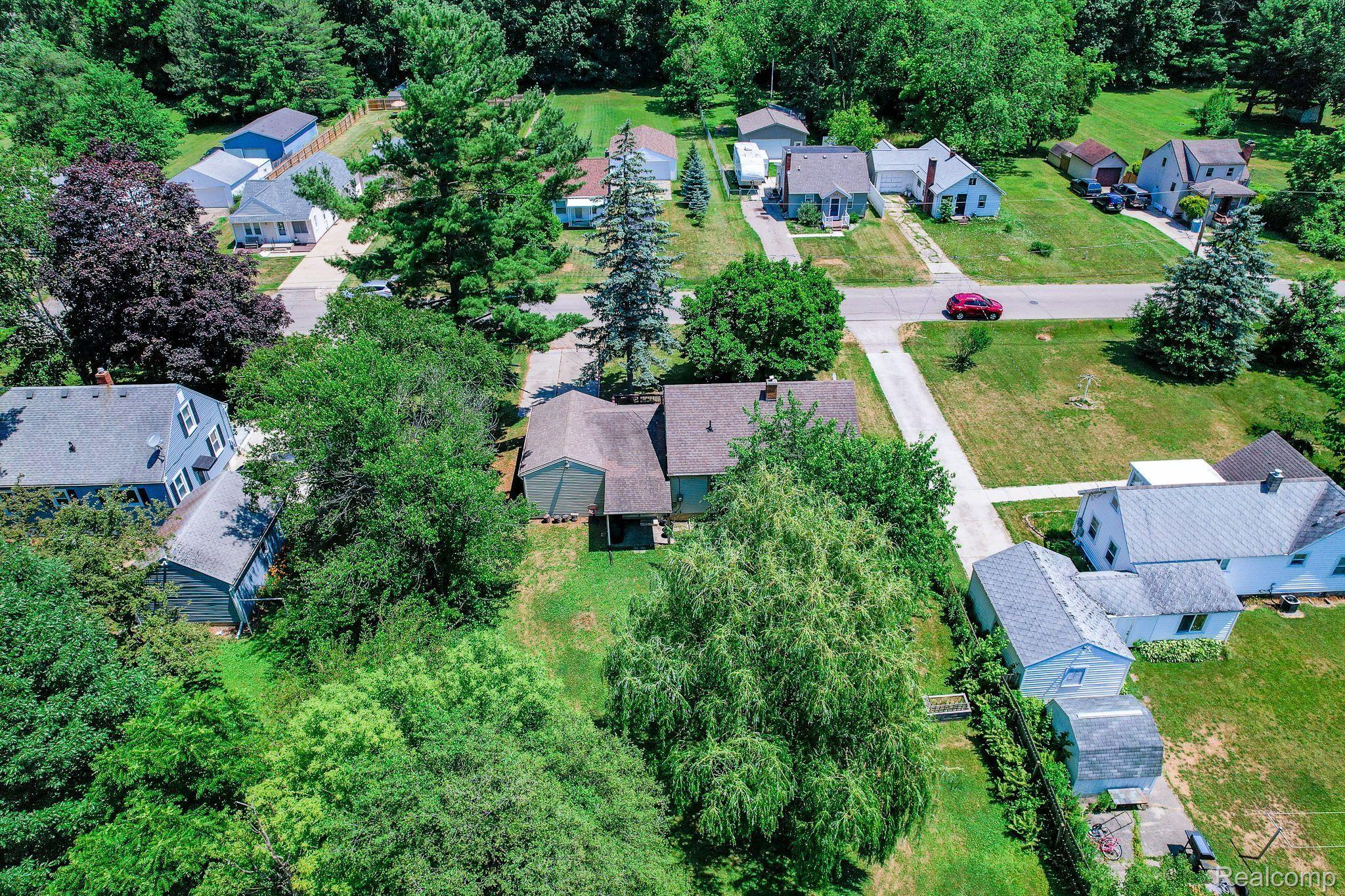 416 Stoner Road Lansing, MI 48917 - Photo 19 of 22 Gallery Image 19